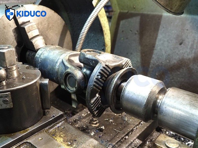 Phương Án Giải Quyết Khi Cardan và Spindle Gặp Sự Cố